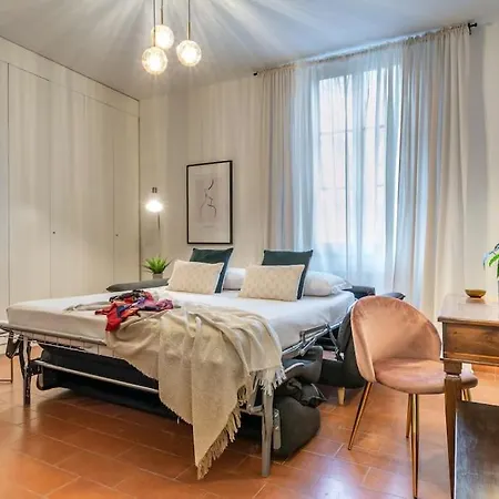 Santarosa Five Senses * Florence